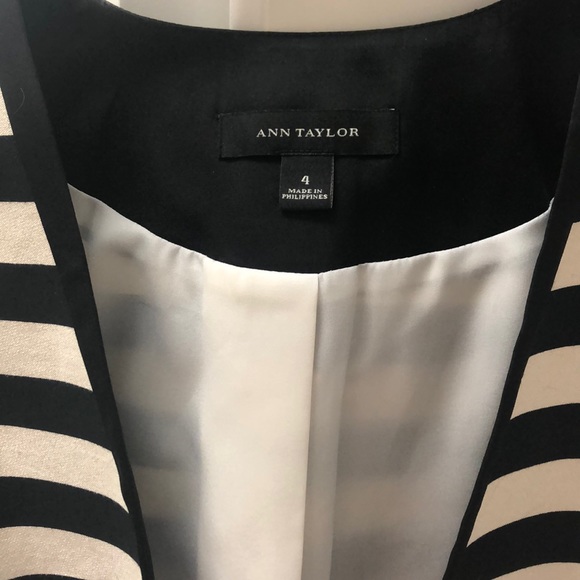 ANN TAYLOR Blazer - Picture 3 of 7